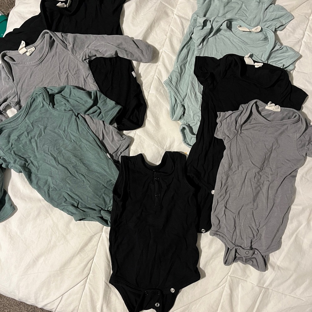 Kyte baby bodysuit bundle 0-3